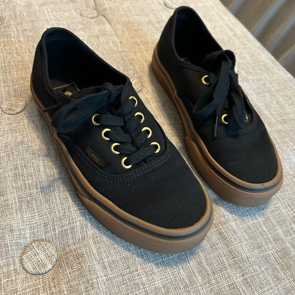 BOYS VANS